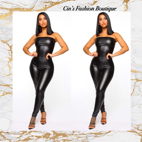 🚨last one 🚨Faux leather jumpsuit - Picture 2 of 2